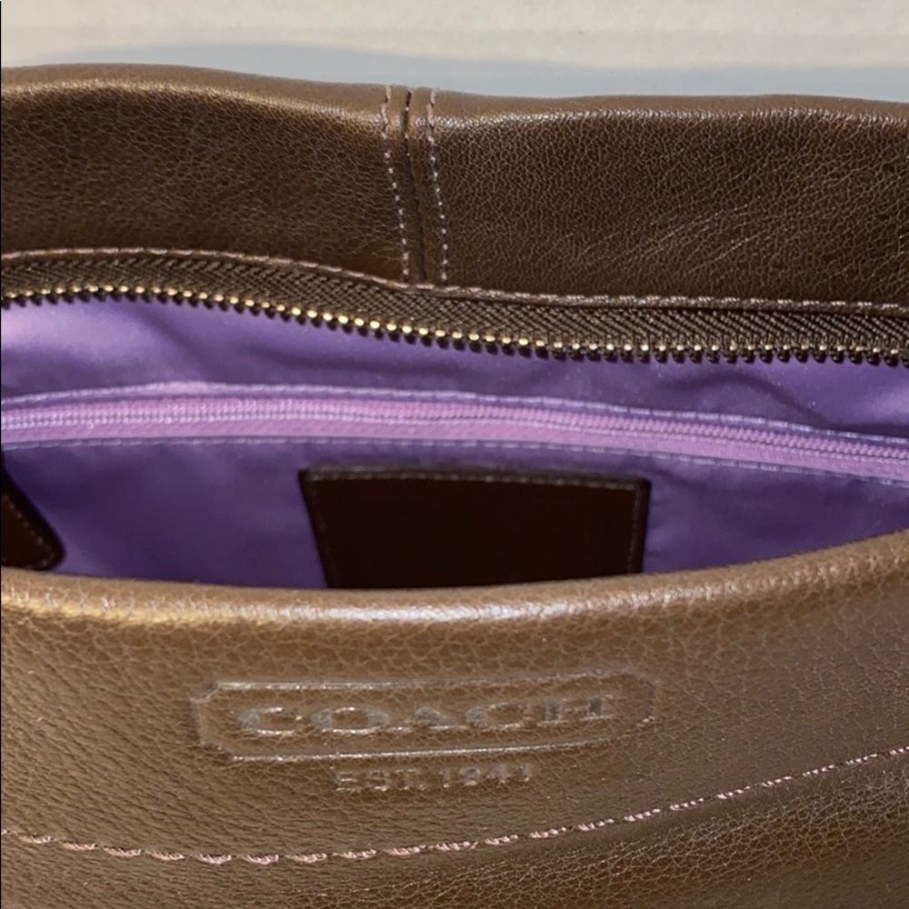 🆕Coach Carly Brown Leather Shoulder Bag (NWOT)🔥 - Picture 8 of 11